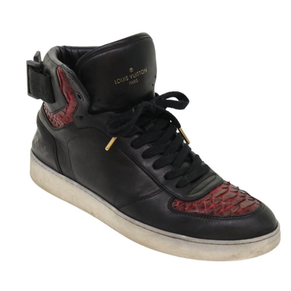 LOUIS VUITTON High Top Sneakers Exotic Leather - Picture 5 of 15